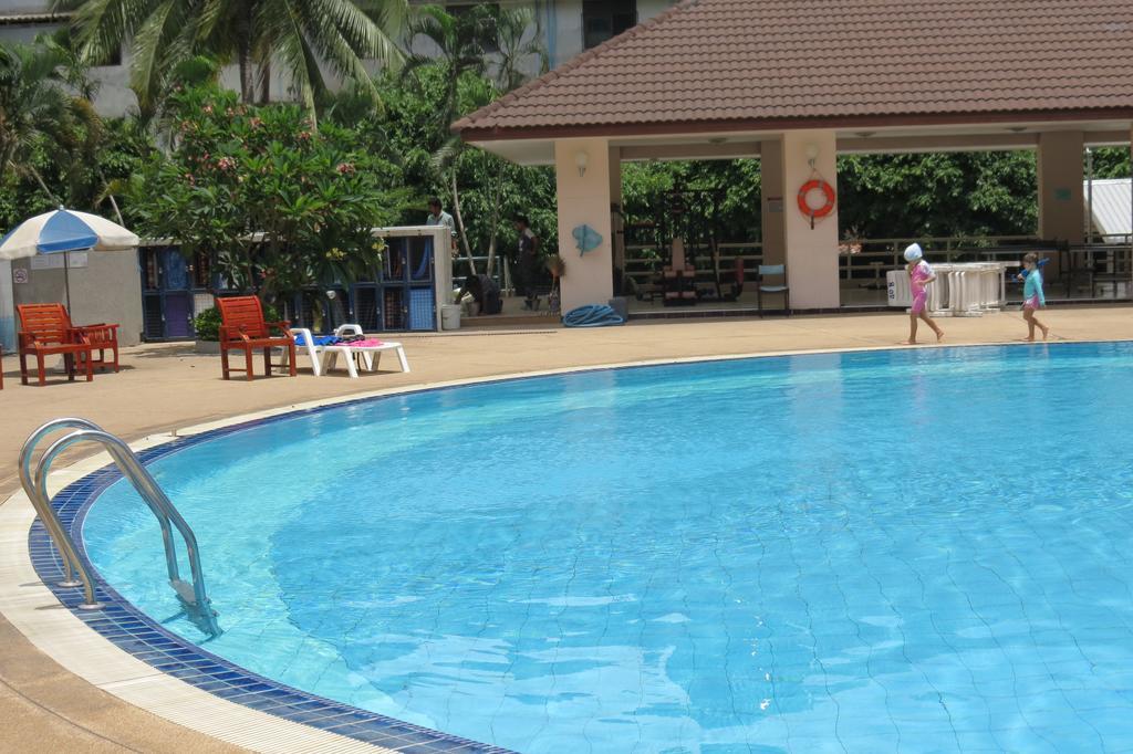Apartment View Talay 1b